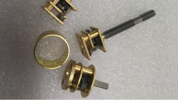 深圳电机减速器电机厂家为您揭秘:蜜桃TV在线二三区圆柱齿轮减速机结构及特点